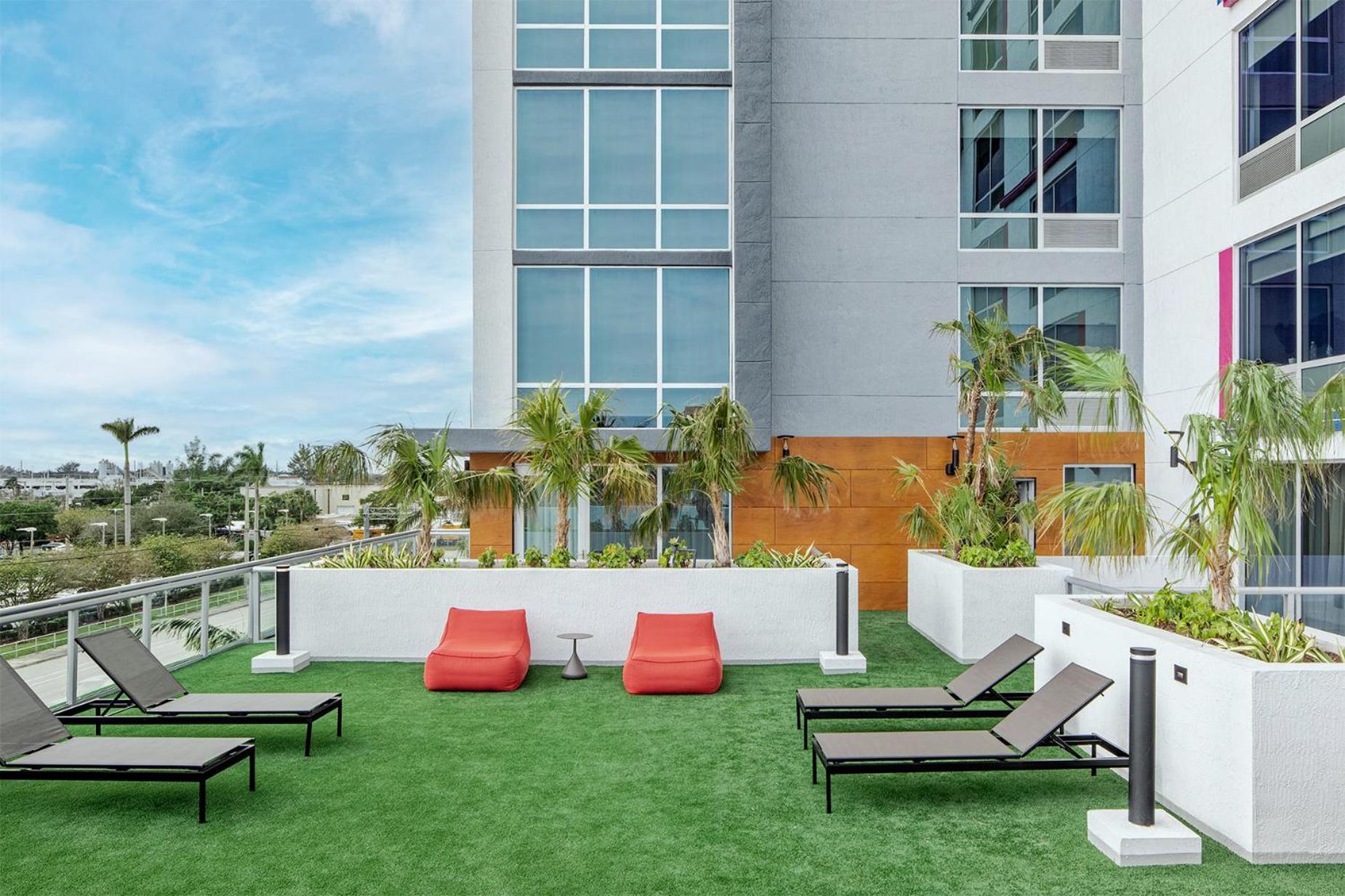 Aloft Fort Lauderdale Airport & Cruise Port Экстерьер фото